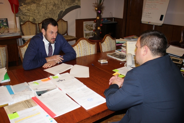 Александр Спиридонов и Андрей Ростенко обсудили перспективы взаимодействия Ялтинского теруправления Госкомрегистра и местной администрации - «Госкомрегистр»