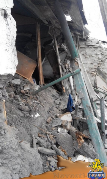 Украинские каратели подвергли ожесточенному артиллерийскому обстрелу мирный луганский город Брянка (ФОТОРЕПОРТАЖ) - «Происшедствия Крыма»