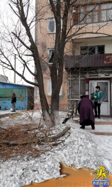 Украинские каратели подвергли ожесточенному артиллерийскому обстрелу мирный луганский город Брянка (ФОТОРЕПОРТАЖ) - «Происшедствия Крыма»