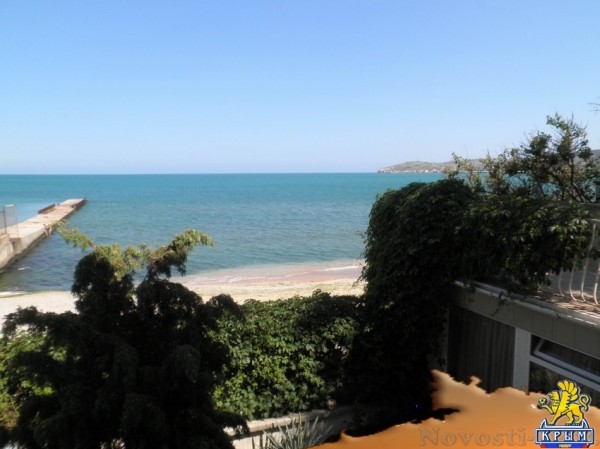 Отдых-эконом в Феодосии. Мини отель у самого моря в центре Феодосии. Вид на море Отдых в Крыму 2017 - жильё в Крыму без посредников - «Отдых в Феодосии»