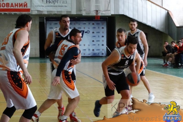 Феодосийские баскетболисты победили юных симферопольцев в чемпионате Крыма с преимуществом почти в 100 очков (ФОТО) - «Спорт Крыма»