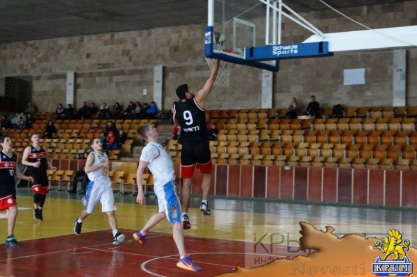 Крымские баскетболисты дважды победили гостей из Краснодара в Студенческой лиге ВТБ (ФОТО) - «Спорт Крыма»