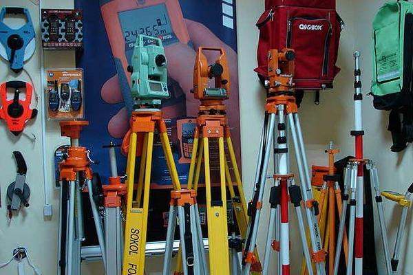 Для госземинспекторов Крыма закупят геодезические инструменты, устройства видеофиксации, мобильные комплексы с принтером и GPS-навигаторы - «Госкомрегистр» Для госземинспекторов Крыма закупят геодезические инструменты, устройства видеофиксации, мобильные комплексы с принтером и GPS-навигаторы - «Госкомрегистр»