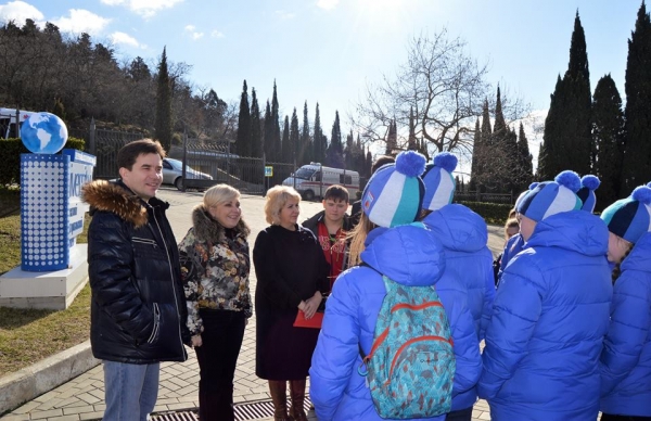 Уполномоченные Крыма и Владимирской области посетили МДЦ "Артек" - «Правам ребёнка»