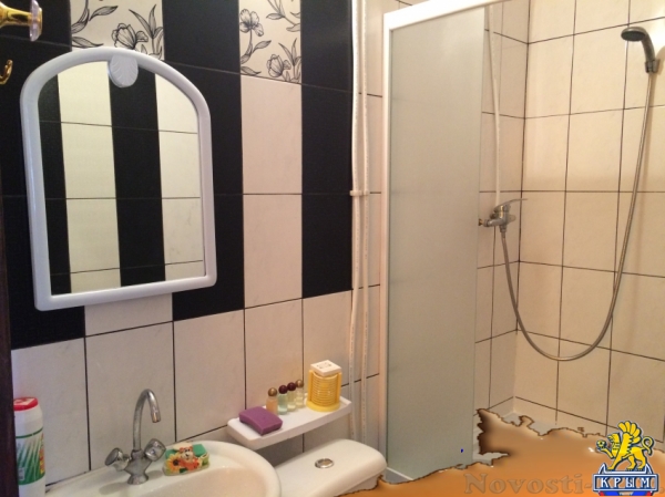 Отдых в Алуште. !!! 100м от моря свои номера Октябрьская 7, 2эт, кондер, wi-fi, стоянка Отдых в Крыму 2017 - жильё в Крыму без посредников - «Отдых в Алуште» Отдых в Алуште. !!! 100м от моря свои номера Октябрьская 7, 2эт, кондер, wi-fi, стоянка Отдых в Крыму 2017 - жильё в Крыму без посредников - «Отдых в Алуште»