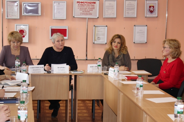 Госкомрегистр подготовил рекомендации по улучшению работы ведомства с архивными учреждениями - «Госкомрегистр»