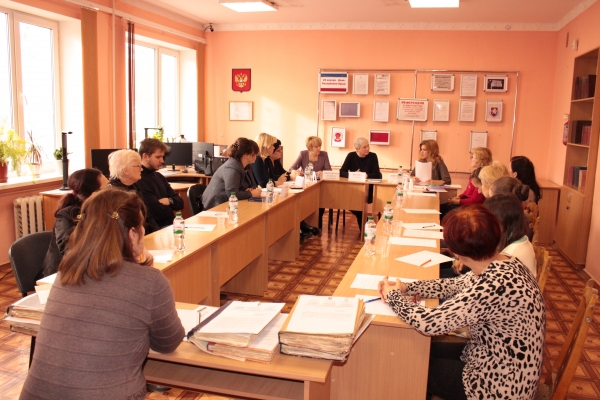 Госкомрегистр подготовил рекомендации по улучшению работы ведомства с архивными учреждениями - «Госкомрегистр»