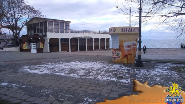 Предприниматель в Керчи оштрафован на 100 тысяч за торговлю прохладительными напитками - «Керчь»