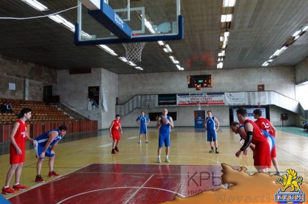 Одна команда осталась без поражений в мужском баскетбольном чемпионате Крыма (ФОТО) - «Спорт Крыма»