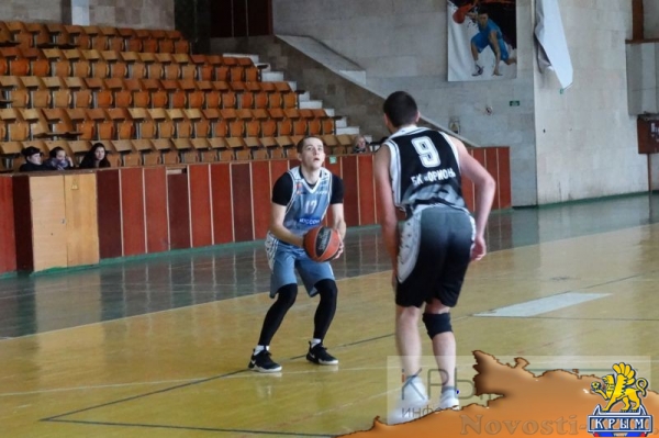 Одна команда осталась без поражений в мужском баскетбольном чемпионате Крыма (ФОТО) - «Спорт Крыма»