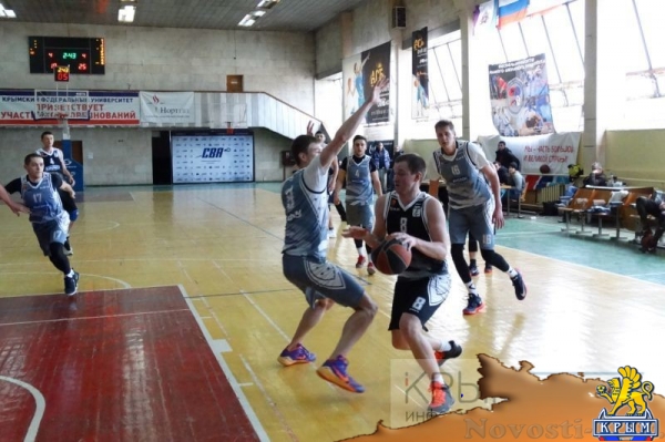 Одна команда осталась без поражений в мужском баскетбольном чемпионате Крыма (ФОТО) - «Спорт Крыма»