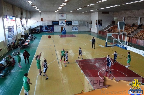 Лидеры женского баскетбольного чемпионата Крыма одержали победы в седьмом туре (ФОТО) - «Спорт Крыма»
