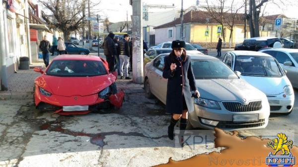 Lamborghini разбилась о Matiz в Симферополе (ФОТО) - «Спорт Крыма»