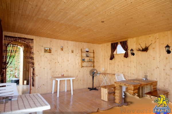 Отдых в Судаке. 4-х местный номер "Улучшенный" в деревянном мини-отеле у моря, Судак Отдых в Крыму 2017 - жильё в Крыму без посредников - «Отдых в Судаке»