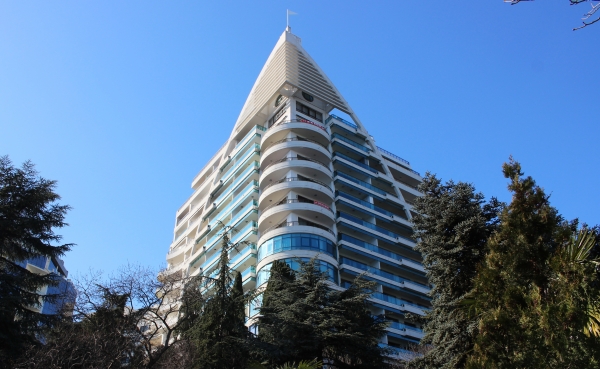 Председатель Госкомрегистра проверил работу госземинспекторов по административному обследованию участков в Приморском парке - «Госкомрегистр»