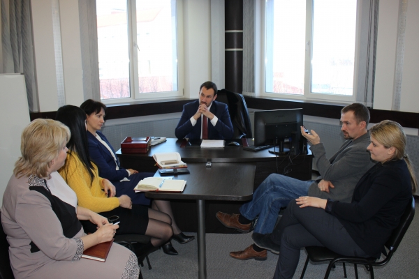 Госкомрегистр предлагает нормативно урегулировать постановку муниципальных и республиканских земель на кадучет без одновременной регистрации права - «Госкомрегистр»