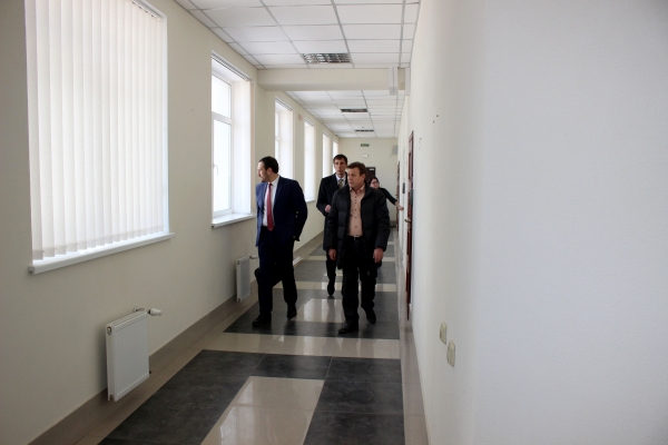 Председатель Госкомрегистра проинспектировал готовность к работе отделов комитета после переезда в новое здание - «Госкомрегистр» Председатель Госкомрегистра проинспектировал готовность к работе отделов комитета после переезда в новое здание - «Госкомрегистр»