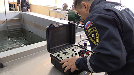 В рамках подготовки к обеспечению безопасности курортного сезона 2017 года спасатели-водолазы «КРЫМ-СПАС» проводят учебные тренировки по водолазной подготовке - «МЧС» В рамках подготовки к обеспечению безопасности курортного сезона 2017 года спасатели-водолазы «КРЫМ-СПАС» проводят учебные тренировки по водолазной подготовке - «МЧС»