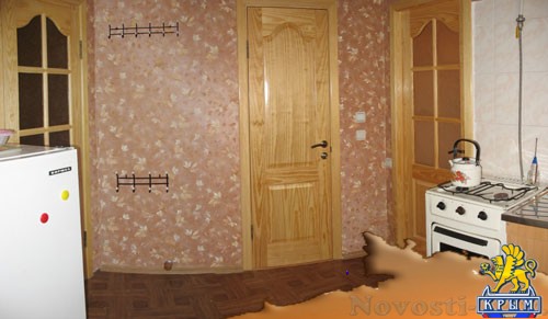 Отдых-эконом в Алуште. 2-х ком. номер в частном секторе, 1000-2100 руб. ЗА НОМЕР, терраса с видом на море, 700 м. море Отдых в Крыму 2017 - жильё в Крыму без посредников - «Отдых в Алуште» Отдых-эконом в Алуште. 2-х ком. номер в частном секторе, 1000-2100 руб. ЗА НОМЕР, терраса с видом на море, 700 м. море Отдых в Крыму 2017 - жильё в Крыму без посредников - «Отдых в Алуште»