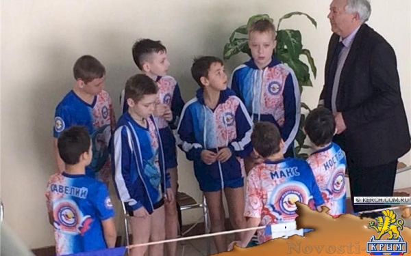 Керченские ватерполисты победили на турнире, посвящённом Дню защитника Отечества (ФОТО) - «Спорт Крыма»