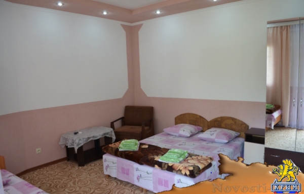 Отдых в Феодосии. Гостевой дом в центре Феодосии Отдых в Крыму 2017 - жильё в Крыму без посредников - «Отдых в Феодосии»