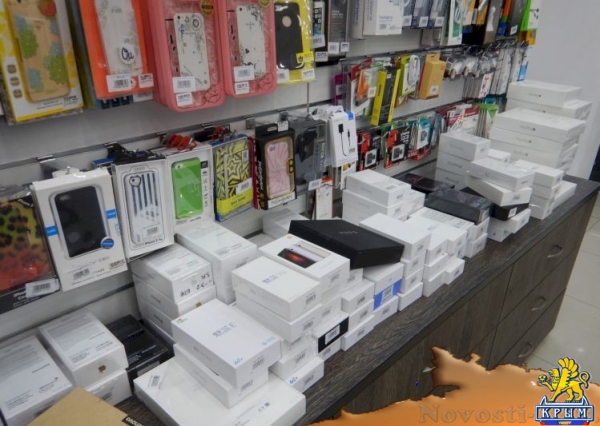 Крымская таможня изъяла у симферопольского предпринимателя более 260 контрабандных мобильных устройств (ФОТО, ВИДЕО) - «Туризм Крыма» Крымская таможня изъяла у симферопольского предпринимателя более 260 контрабандных мобильных устройств (ФОТО, ВИДЕО) - «Туризм Крыма»