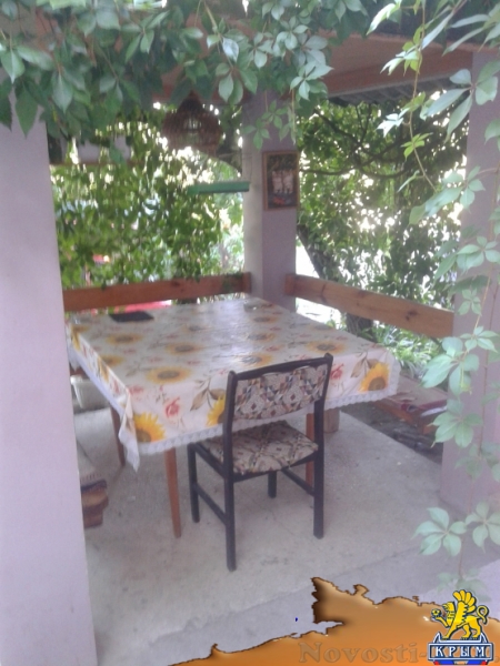 Отдых в Судаке. Предлагаем домик на двоих у моря Отдых в Крыму 2017 - жильё в Крыму без посредников - «Отдых в Судаке»