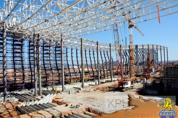 Строители завершили монтаж металлоконструкций главного фасада нового терминала аэропорта Симферополь (ФОТОРЕПОРТАЖ) - «Экономика Крыма»