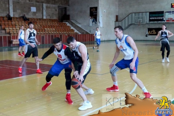 Ялтинская «Волна» стала единоличным лидером мужского баскетбольного чемпионата Крыма (ФОТО) - «Спорт Крыма»