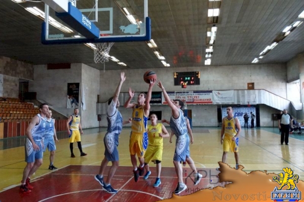 Ялтинская «Волна» стала единоличным лидером мужского баскетбольного чемпионата Крыма (ФОТО) - «Спорт Крыма»