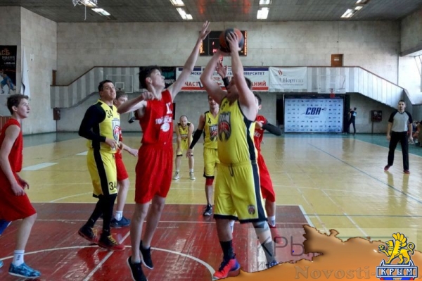 Ялтинская «Волна» стала единоличным лидером мужского баскетбольного чемпионата Крыма (ФОТО) - «Спорт Крыма»