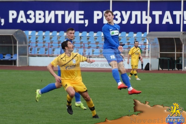 Сборная Крыма и иркутский «Зенит» сыграют в финале футбольного турнира «Крымская весна»-2017 (ФОТО) - «Спорт Крыма»