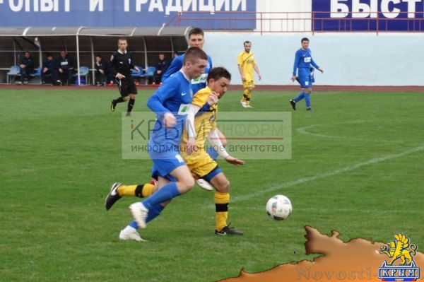 Сборная Крыма и иркутский «Зенит» сыграют в финале футбольного турнира «Крымская весна»-2017 (ФОТО) - «Спорт Крыма»