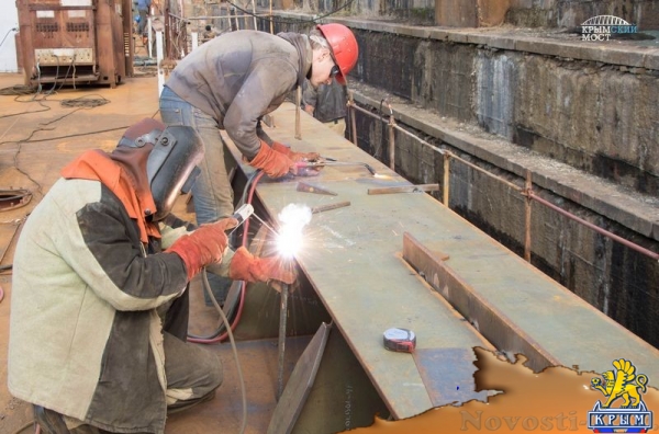 Строительство моста через Керченский пролив уже обеспечило крымские предприятия заказами более чем на 3 млрд руб (ФОТО, ВИДЕО) - «Экономика Крыма»