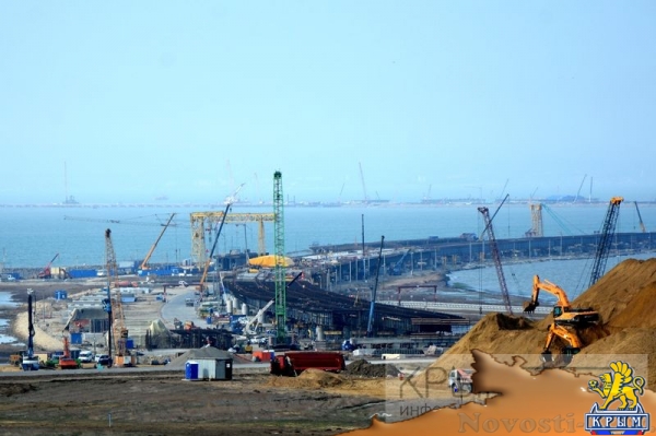 Строительству Крымского моста год (ФОТОРЕПОРТАЖ) - «Возвращение в Россию»