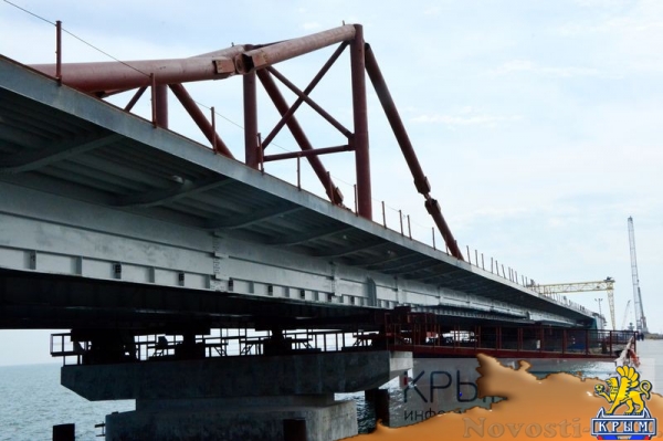 Строительству Крымского моста год (ФОТОРЕПОРТАЖ) - «Возвращение в Россию»