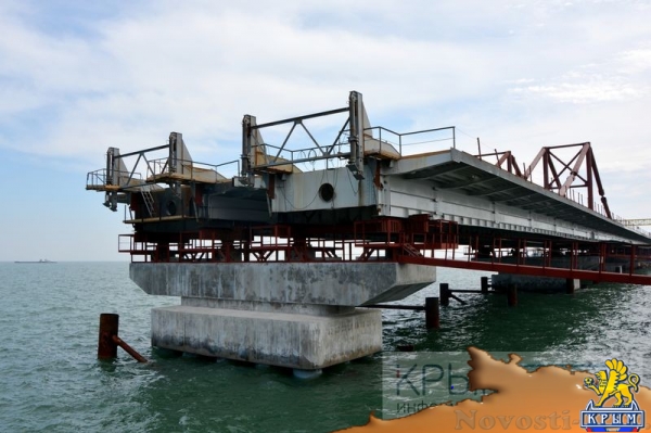 Строительству Крымского моста год (ФОТОРЕПОРТАЖ) - «Возвращение в Россию»