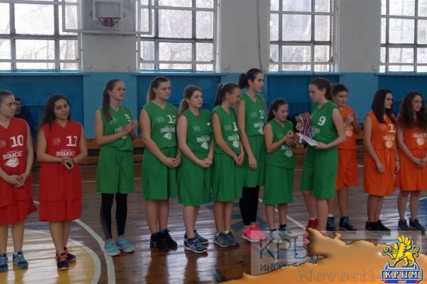 Команды девушек из Симферополя, Керчи, Евпатории и Красногвардейского района пробились в крымский финал всероссийских соревнований «Локобаскет – Школьная лига» (ФОТО) - «Возвращение в Россию» Команды девушек из Симферополя, Керчи, Евпатории и Красногвардейского района пробились в крымский финал всероссийских соревнований «Локобаскет – Школьная лига» (ФОТО) - «Возвращение в Россию»