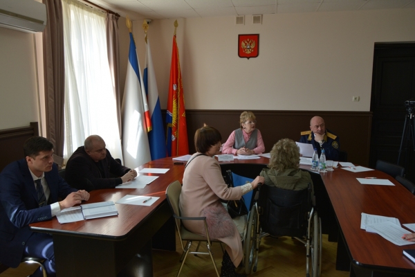 Крымский омбудсмен провела совместный прием граждан в Судаке - «Правам человека»