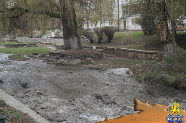 В Симферополе Салгир выходит из берегов (ФОТО) - «Симферополь» В Симферополе Салгир выходит из берегов (ФОТО) - «Симферополь»