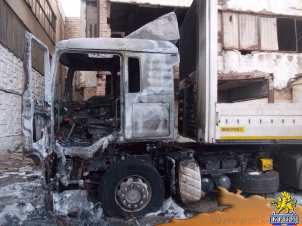 На стоянке в Симферополе сгорела фура: пострадал водитель (ФОТО) - «Симферополь»