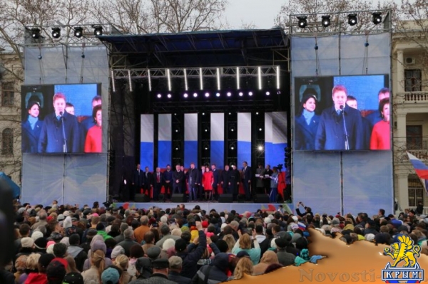 Кобзон спел "Севастопольский вальс" на площади Нахимова (ФОТО) - «Симферополь» Кобзон спел "Севастопольский вальс" на площади Нахимова (ФОТО) - «Симферополь»