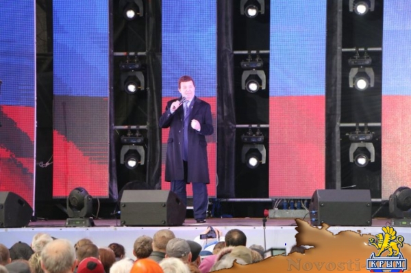 Кобзон спел "Севастопольский вальс" на площади Нахимова (ФОТО) - «Симферополь» Кобзон спел "Севастопольский вальс" на площади Нахимова (ФОТО) - «Симферополь»