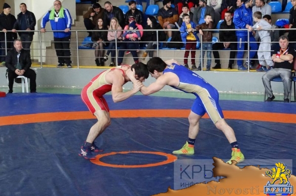 Аксёнов открыл Всероссийский турнир по спортивной борьбе в Симферополе (ФОТО) - «Политика Крыма»