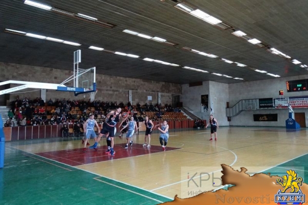 Команда КФУ последней потерпела первое поражение в нынешнем мужском баскетбольном чемпионате Крыма (ФОТО) - «Политика Крыма»