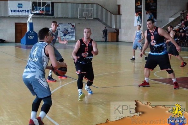 Команда КФУ последней потерпела первое поражение в нынешнем мужском баскетбольном чемпионате Крыма (ФОТО) - «Политика Крыма»