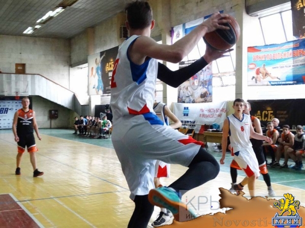 Юноши из Керчи и девушки из Симферополя стали победителями первенства Крыма по баскетболу (ФОТО) - «Политика Крыма»