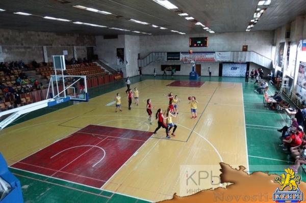 Юноши из Керчи и девушки из Симферополя стали победителями первенства Крыма по баскетболу (ФОТО) - «Политика Крыма»