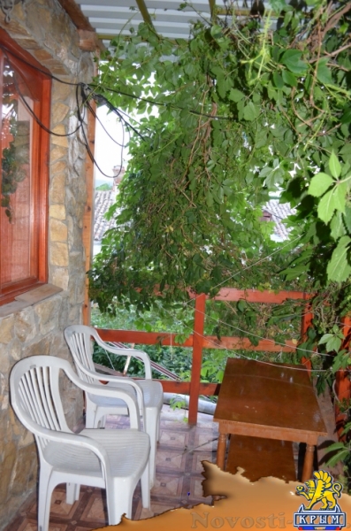 Отдых в Феодосии. Сдам 2-х этажн. коттедж по АДЕКВАТНОЙ цене.Центр.Море Отдых в Крыму 2017 - жильё в Крыму без посредников - «Отдых в Феодосии»