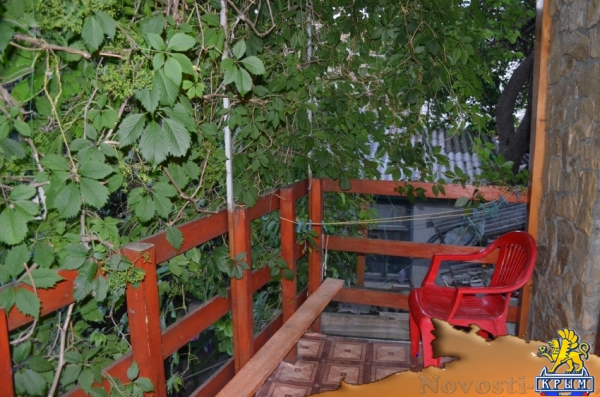 Отдых в Феодосии. Сдам 2-х этажн. коттедж по АДЕКВАТНОЙ цене.Центр.Море Отдых в Крыму 2017 - жильё в Крыму без посредников - «Отдых в Феодосии»